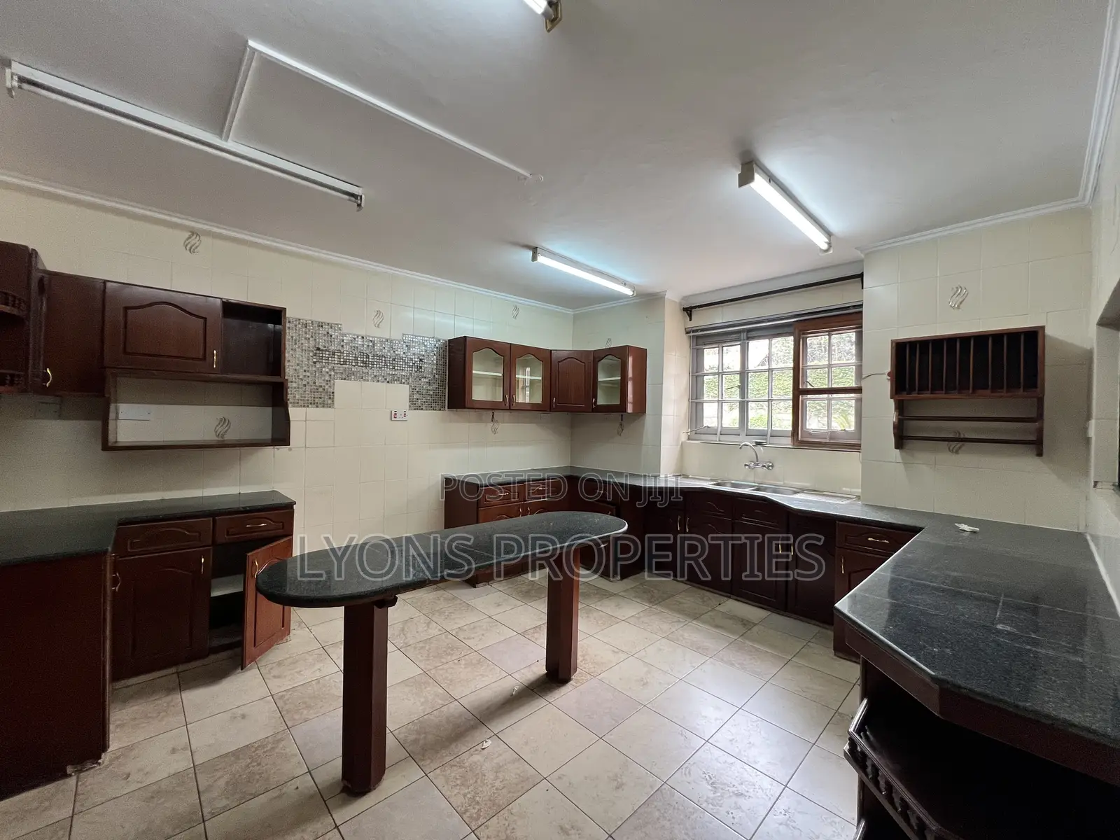 6bdrm Mansion in Runda for rent in Runda