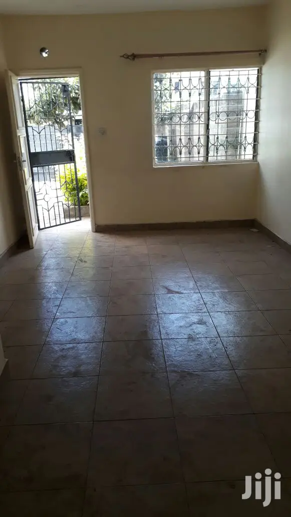 Parklands 2-Bedroom Apartment to Rent - Move in Today! in Parklands/Highridge