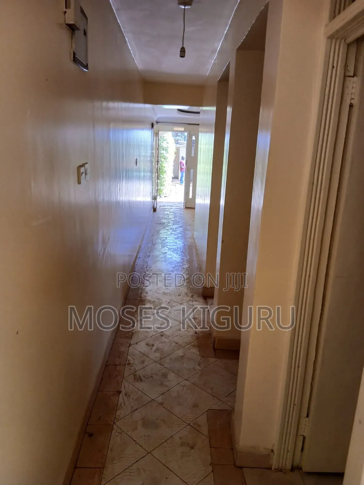 3bdrm Bungalow in Toll for rent in Toll Estate