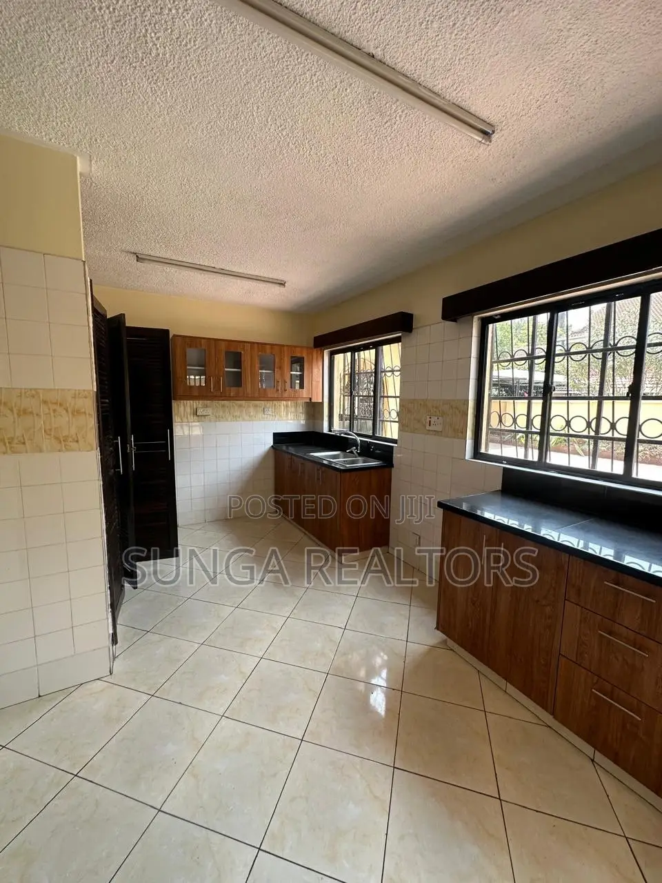 4bdrm House in Valley Arcade for rent in Valley Arcade