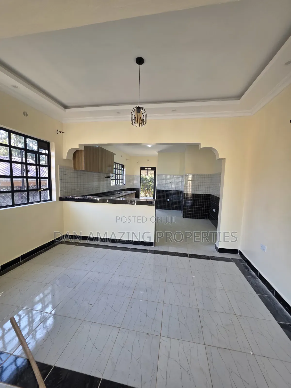 4bdrm Bungalow in Olesurutia, Matasia for sale in Matasia