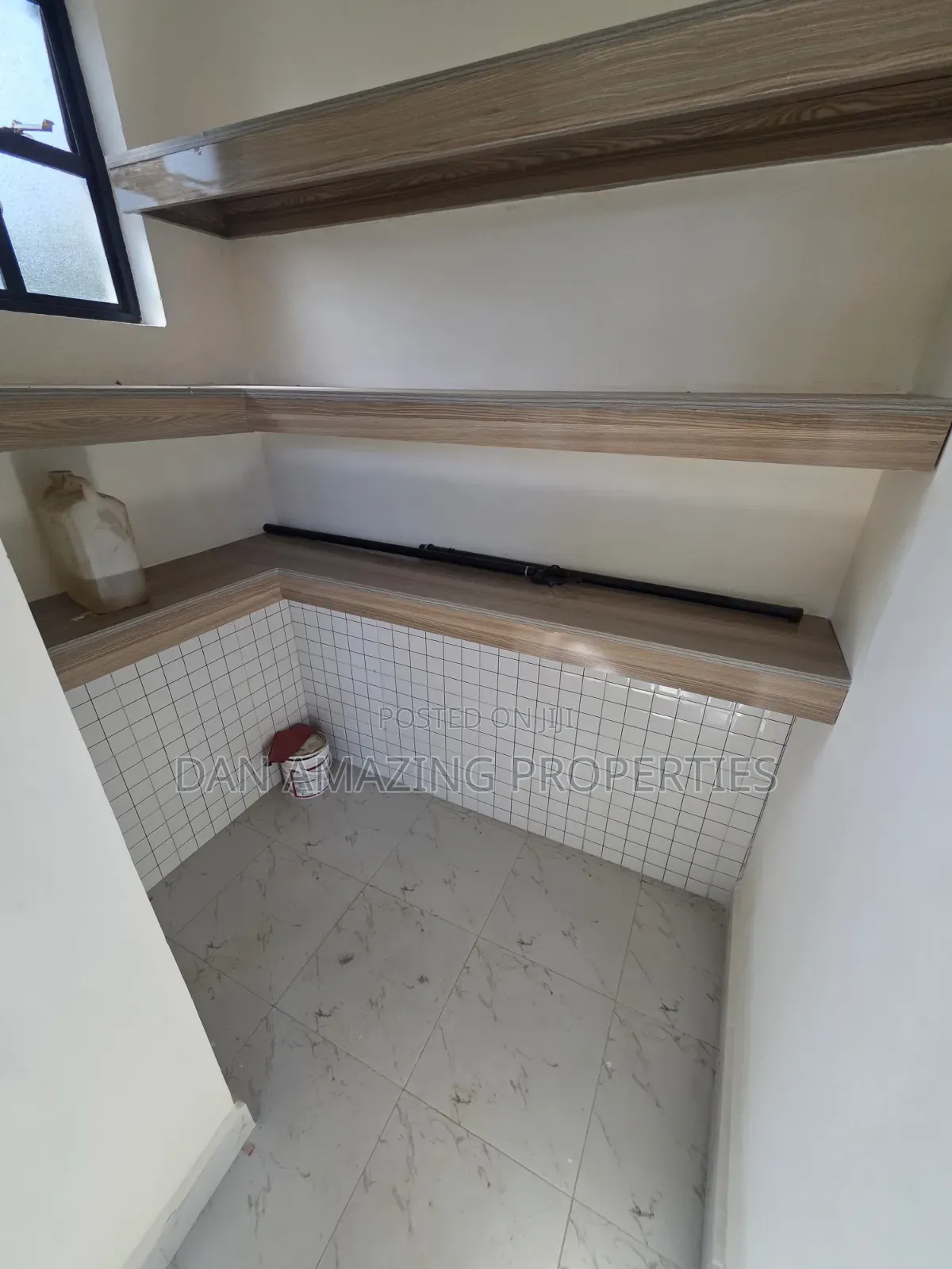 4bdrm Bungalow in Olesurutia, Matasia for sale in Matasia