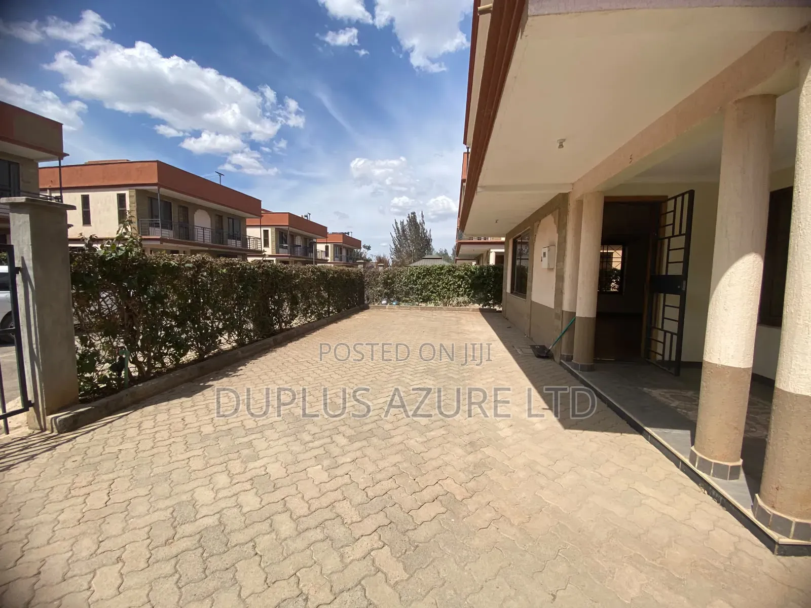 5bdrm Maisonette in Gateway Mall Area for rent in Gateway Mall Area