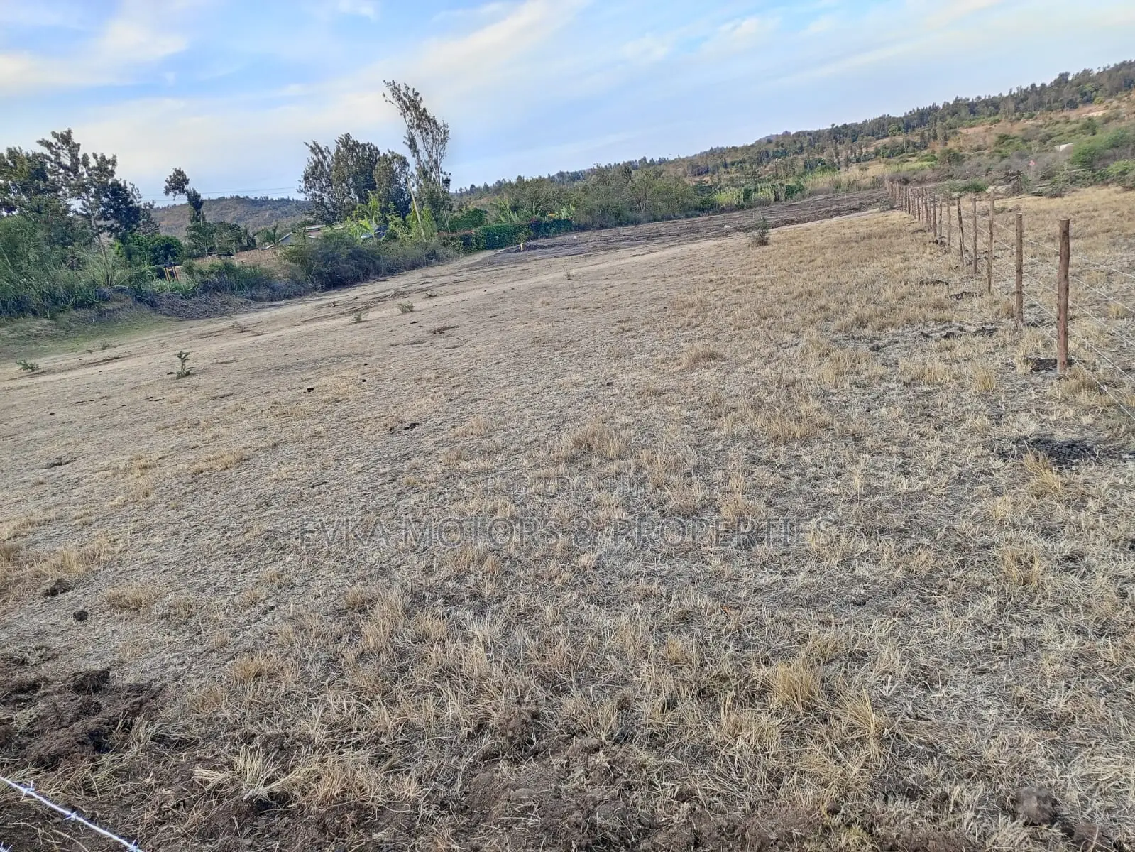 Land for Sale 2 Acres 
Kaguku Junction Behind Mugumo Secondary 
3.5m in Ithanga