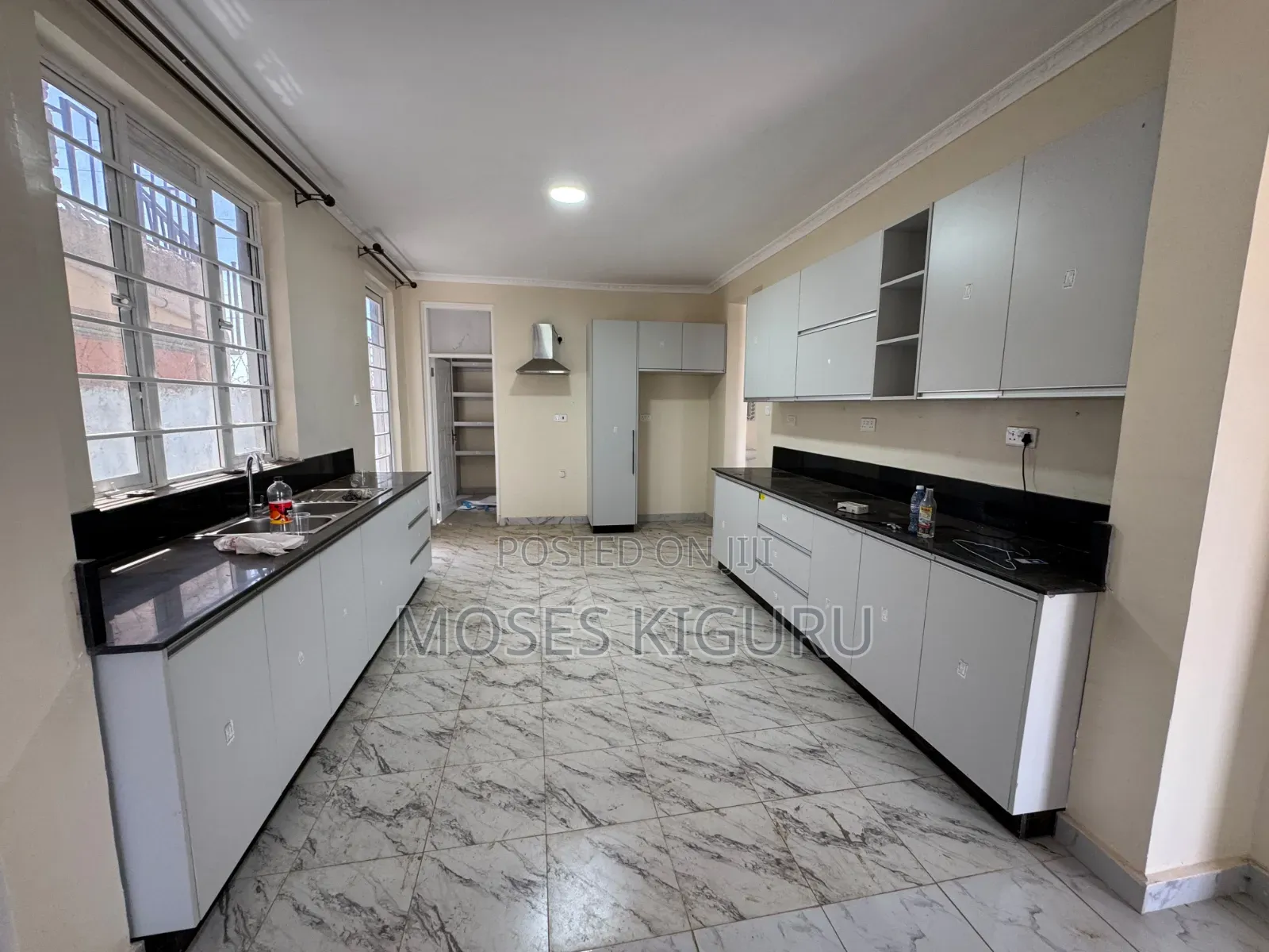 4bdrm Maisonette in Membley for rent in Membley Estate