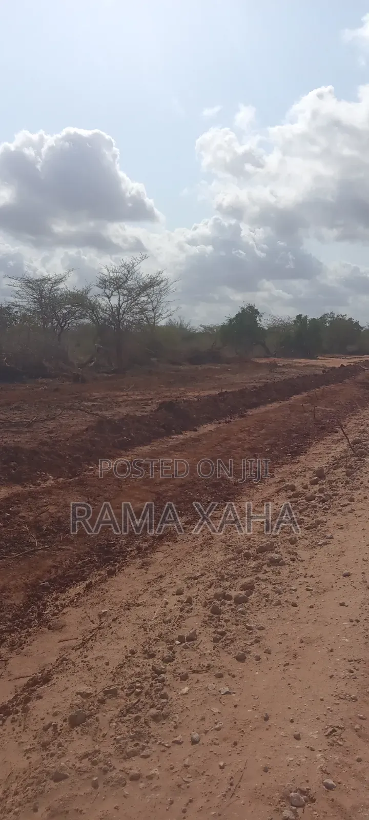 100 Acres for Sale at Bombi in Jilore