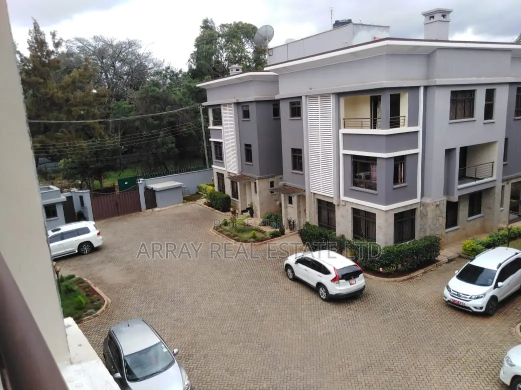 Furnished 4bdrm Villa in Aspire Villas, Riverside Drive for sale in Riverside Drive