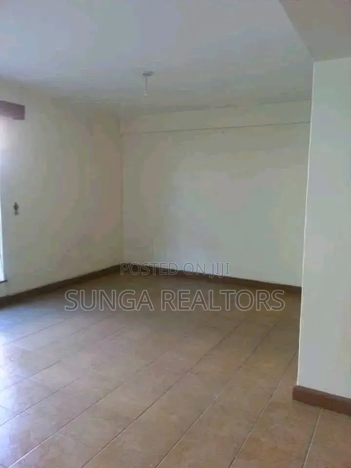 3bdrm House in Gateway Mall Area for sale in Gateway Mall Area
