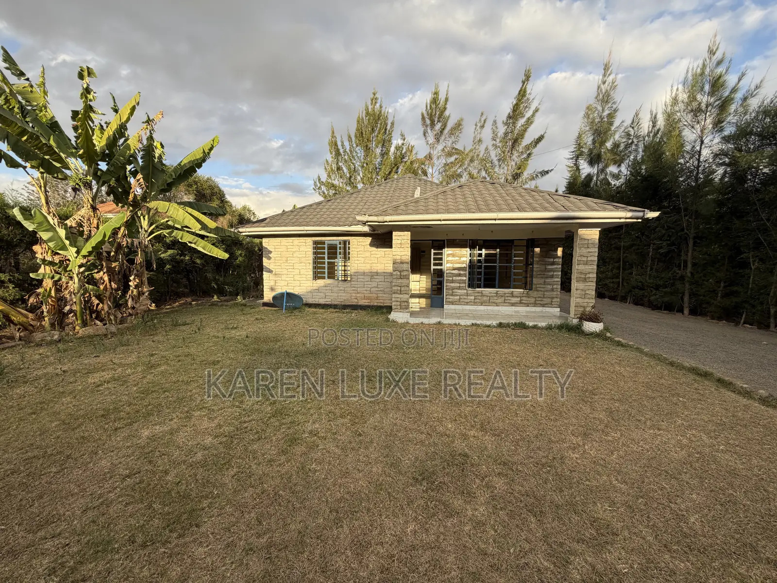 2bdrm Bungalow in Karen for rent in Karen