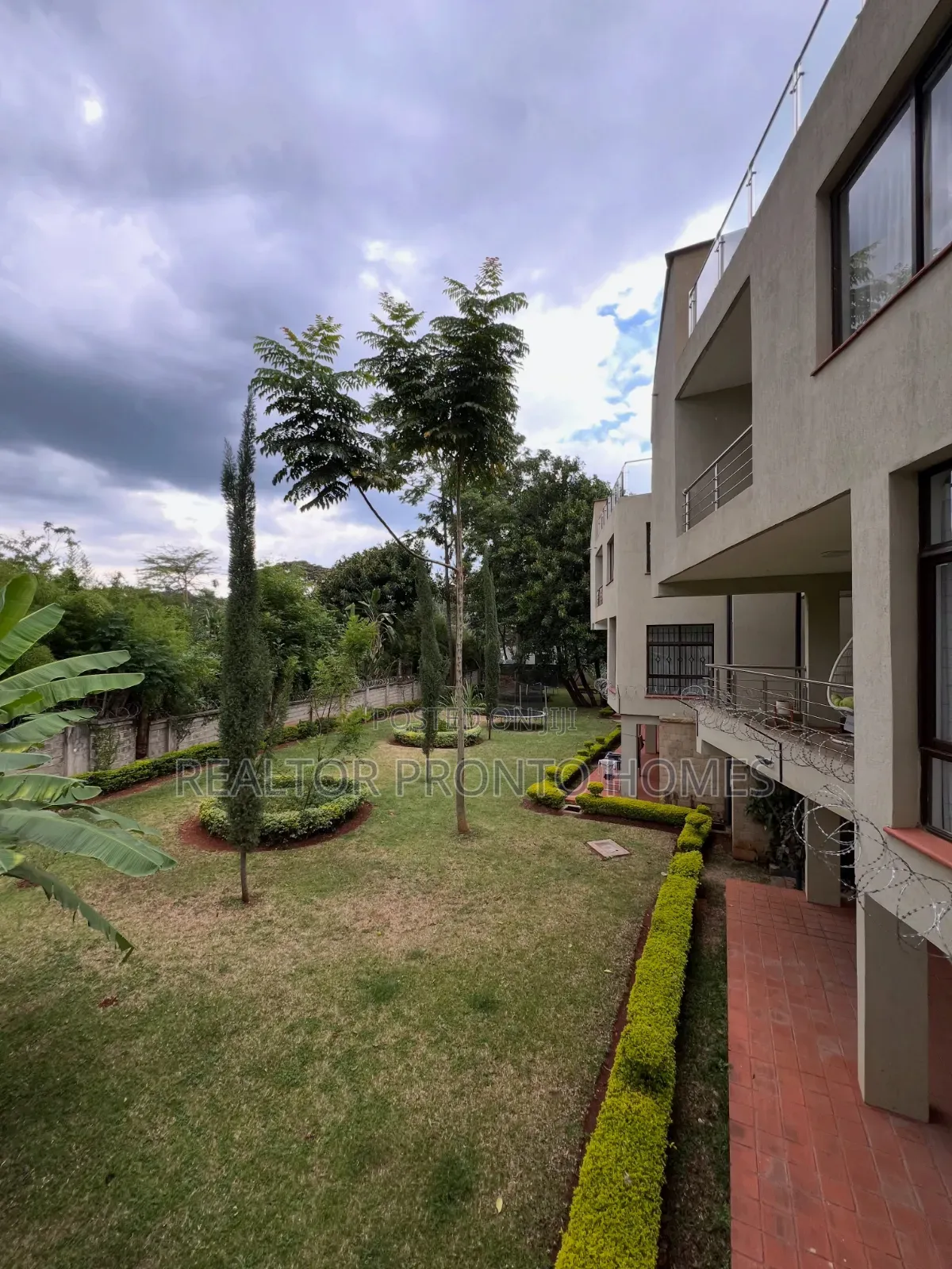 4bdrm Townhouse / Terrace in Lavington, Muthangari for rent in Muthangari