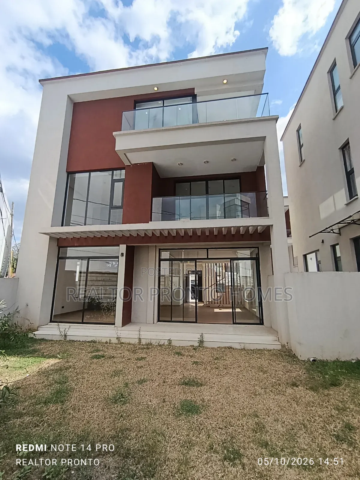 5bdrm Townhouse/Terrace in Lavington, Muthangari for sale in Muthangari