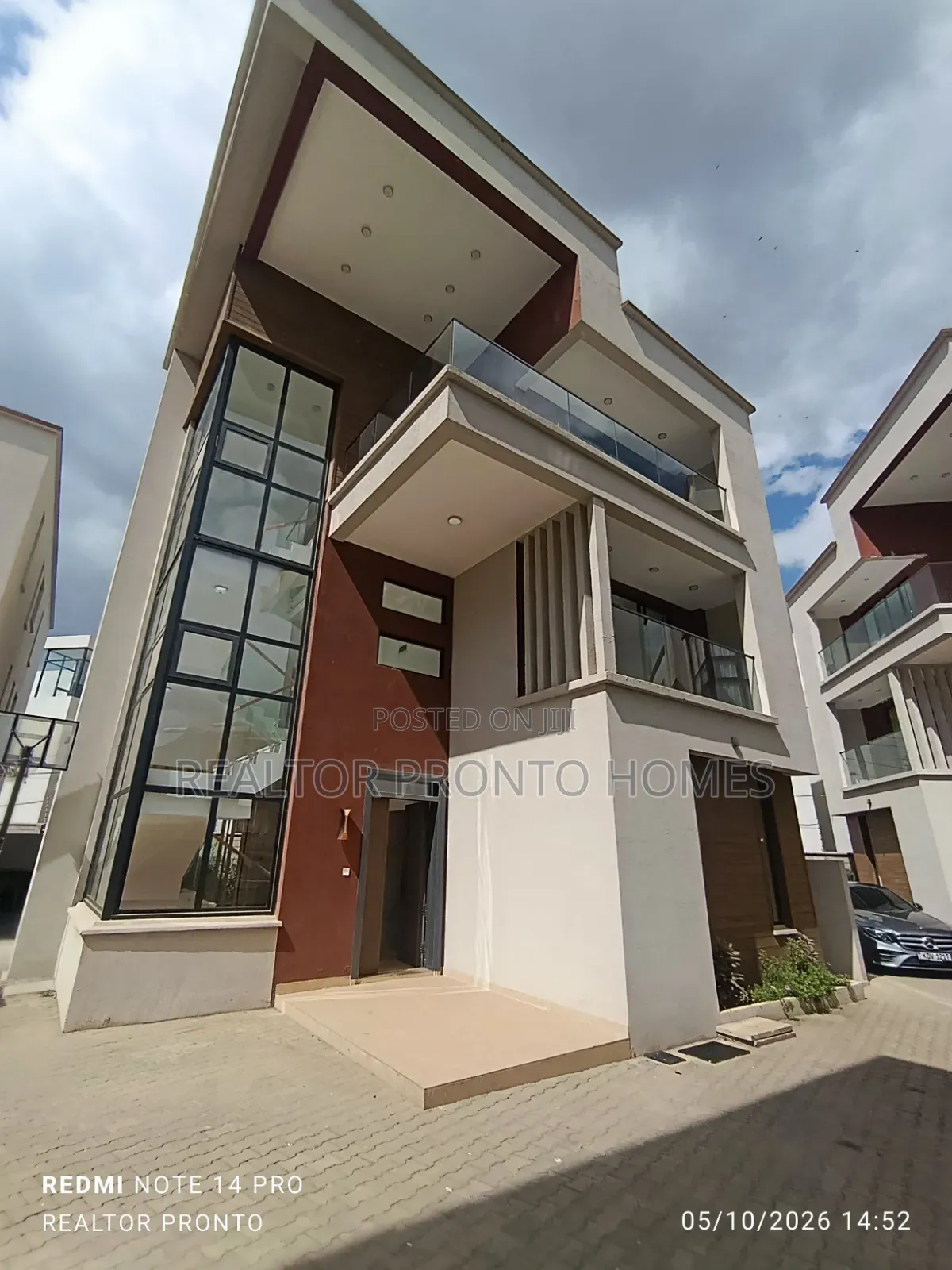 5bdrm Townhouse/Terrace in Lavington, Muthangari for sale in Muthangari