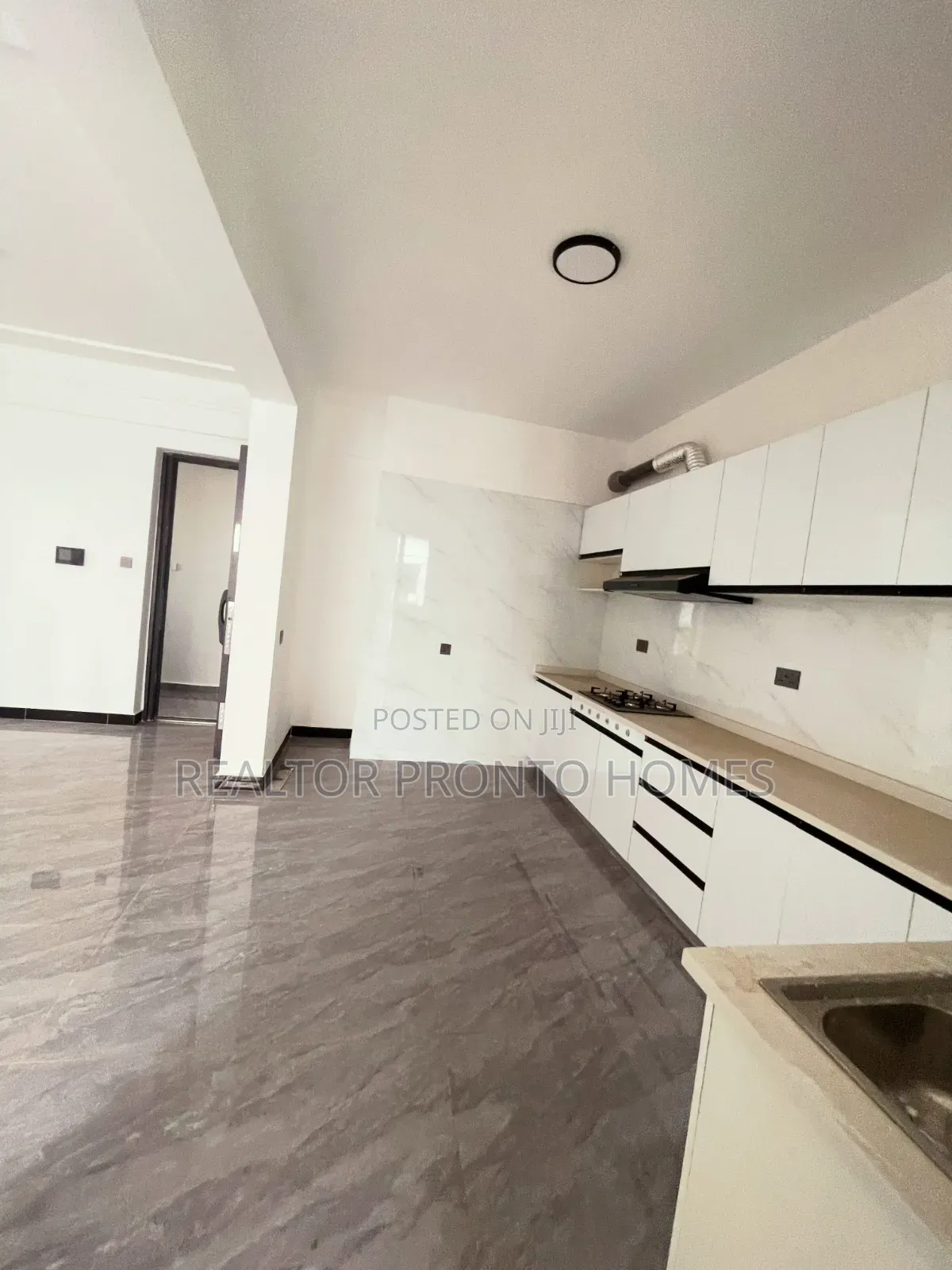 4bdrm Apartment in Lavington, Valley Arcade for sale in Valley Arcade
