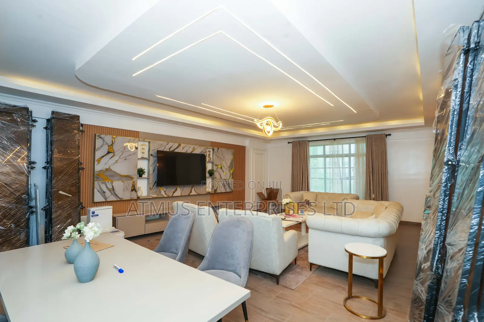 4bdrm Apartment in Parklands/Highridge for sale in Parklands/Highridge