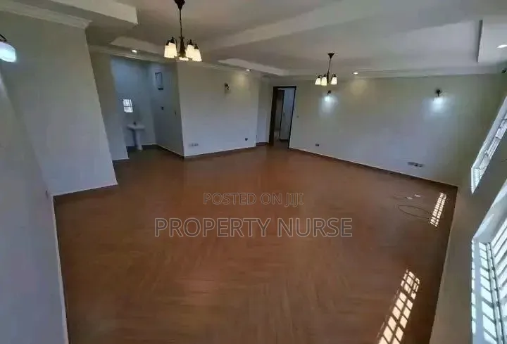 3bdrm Duplex in Gateway Mall Area for rent in Gateway Mall Area