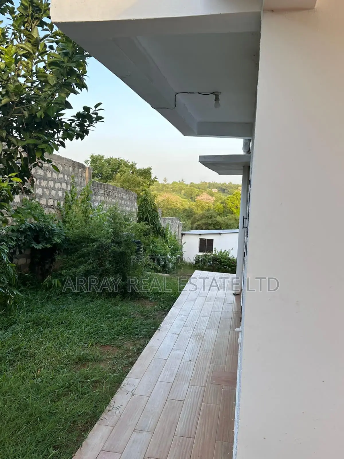 Furnished 2bdrm Maisonette in Ganda for sale in Ganda