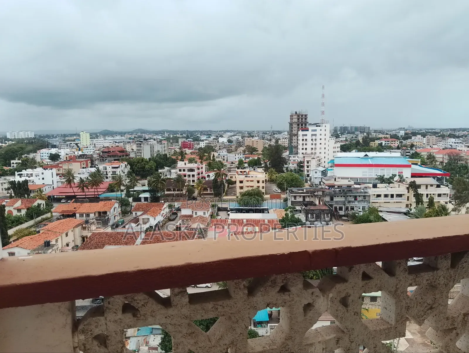 4bdrm Penthouse in Nyali Cinemax for rent in Nyali Mkomani