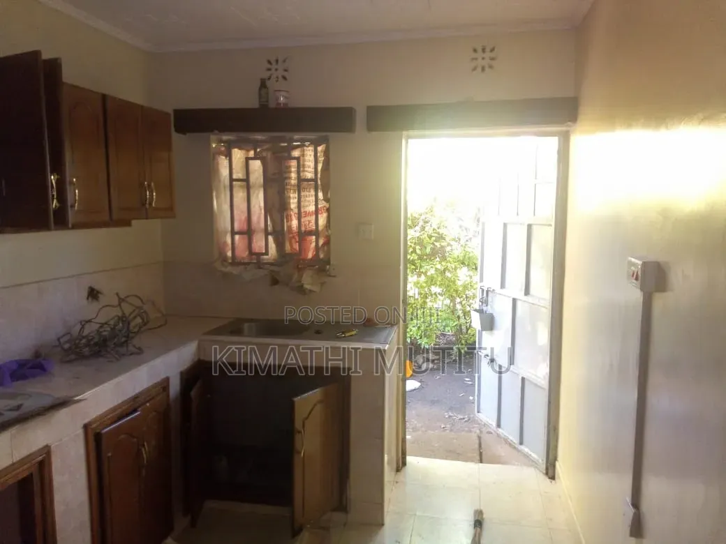 3bdrm Bungalow in Oloika Awesome, Nkoroi for sale in Nkoroi
