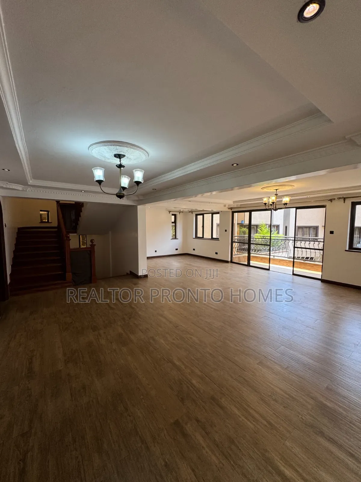 5bdrm Townhouse / Terrace in Lavington, Muthangari for rent in Muthangari