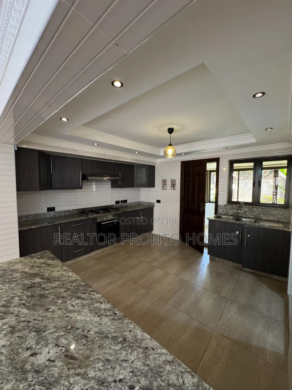 5bdrm Townhouse / Terrace in Lavington, Muthangari for rent in Muthangari