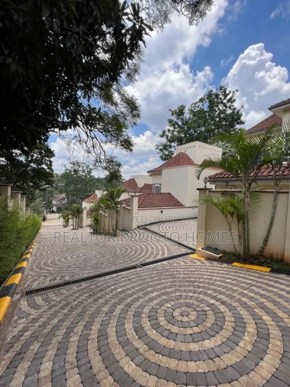 4bdrm Townhouse / Terrace in Kyuna for rent in Kyuna Estate