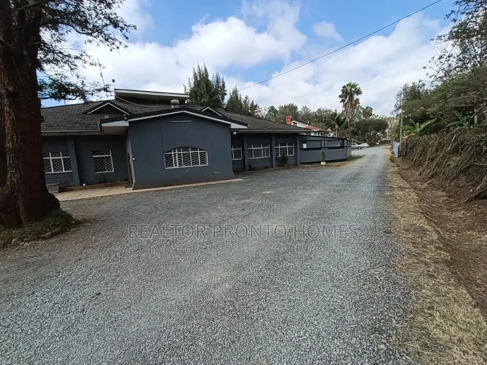1 Acre Land for Sale in Lavington in Valley Arcade