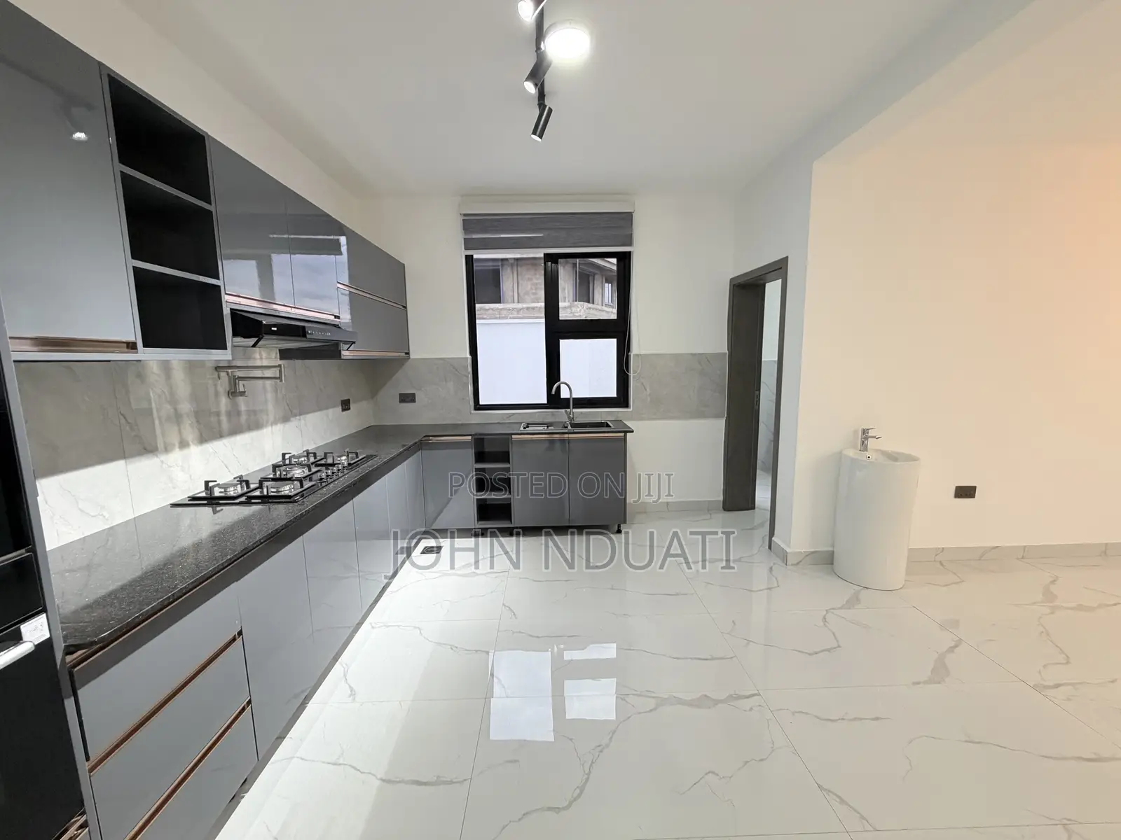 5bdrm Mansion in Mugutha, Kwa Kairu for sale in Kwa Kairu