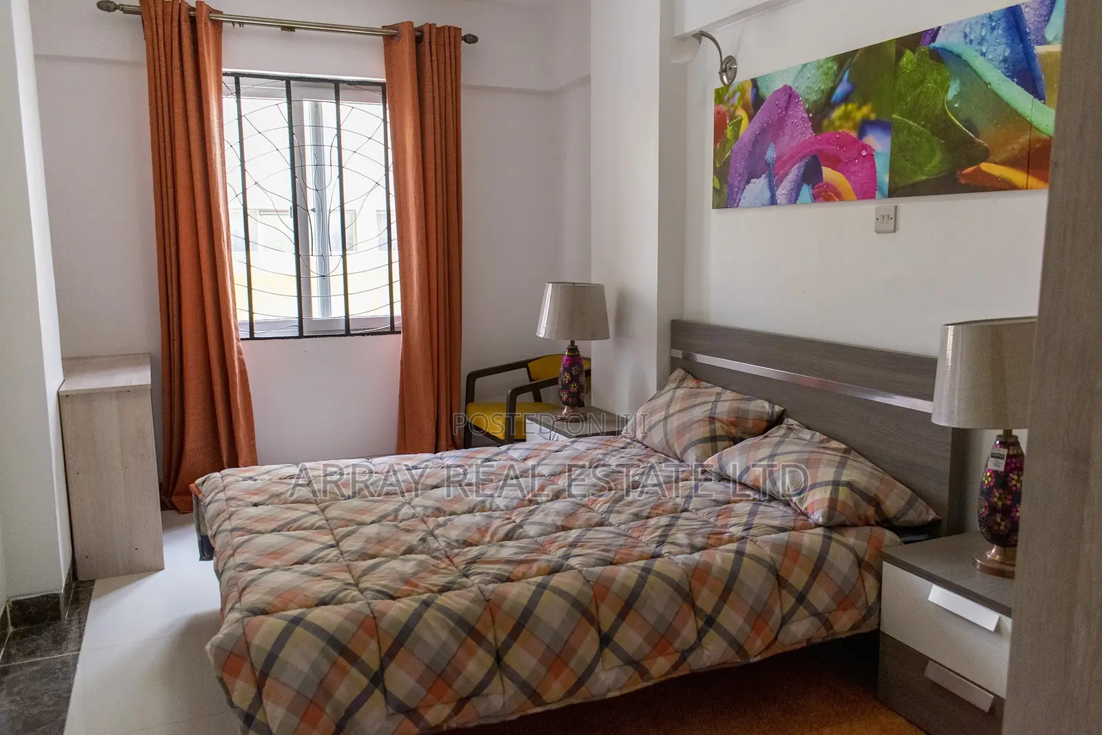 3bdrm Apartment in Malibu Court, Royal Park Estate for sale in Royal Park Estate