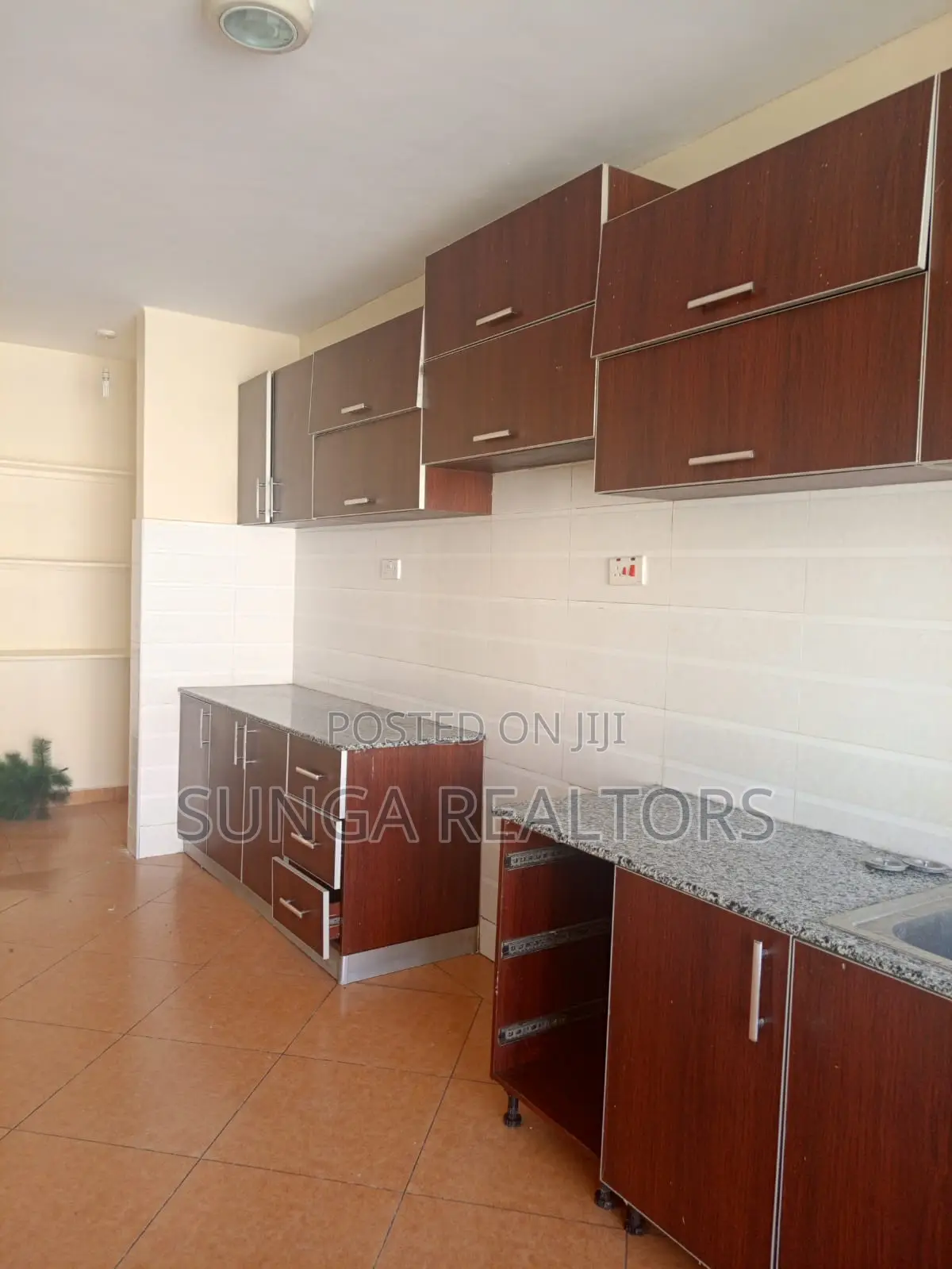 4bdrm Apartment in Hurlingham for rent in Hurlingham