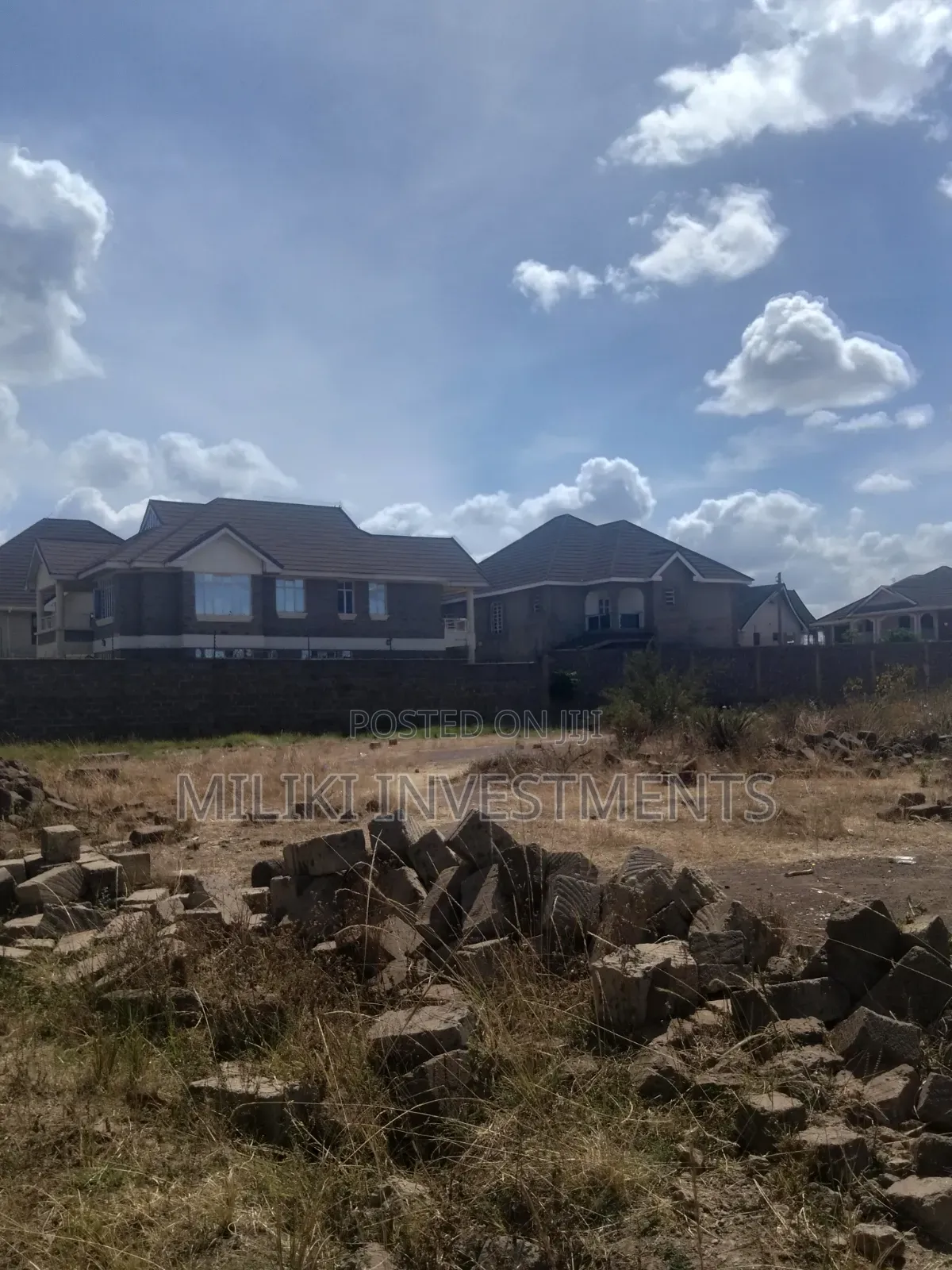 1 and Quarter Acre on Sale RUIRU- Kamakis -KARUGURU Area in Kamakis