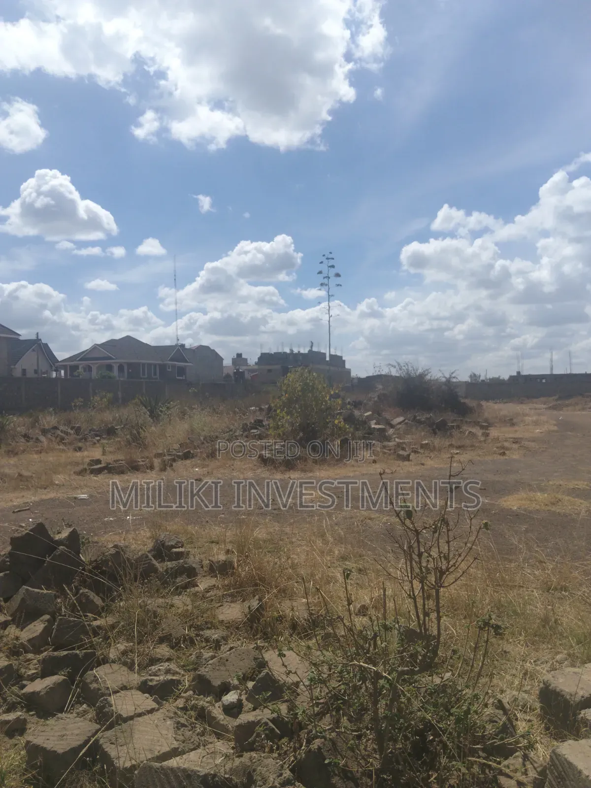 1 and Quarter Acre on Sale RUIRU- Kamakis -KARUGURU Area in Kamakis