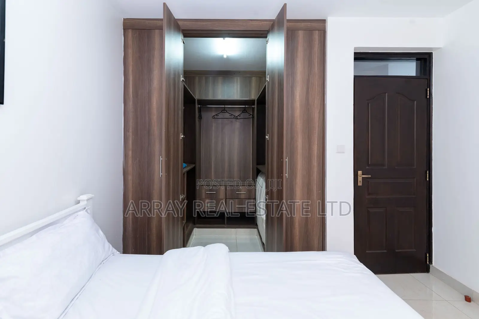 3bdrm Apartment in Katani for sale in Katani