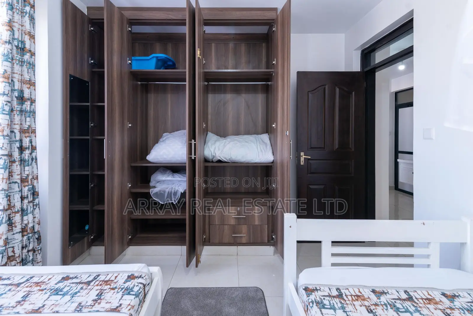3bdrm Apartment in Katani for sale in Katani