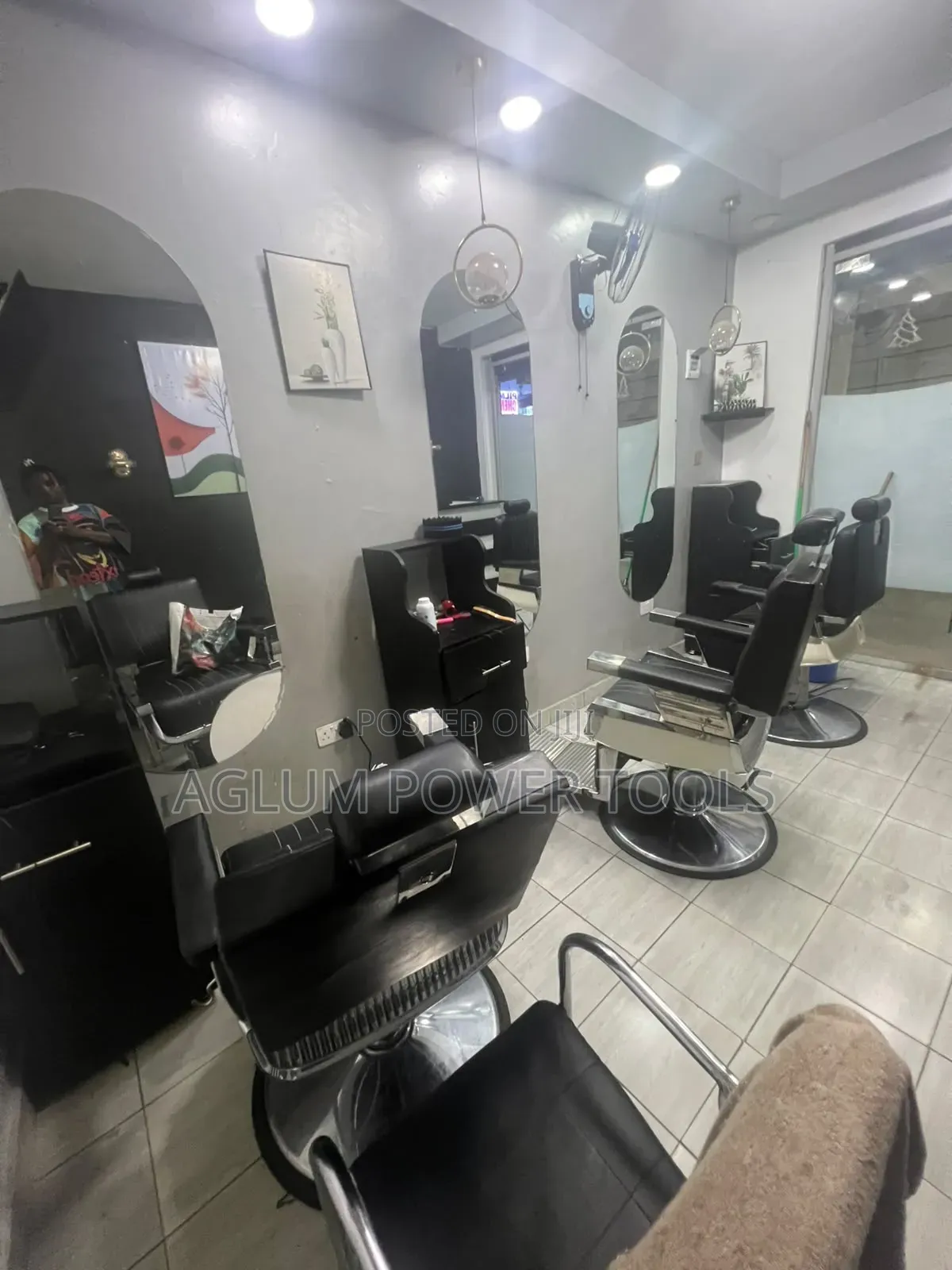 Barber Shop for Sell in Nairobi Central
