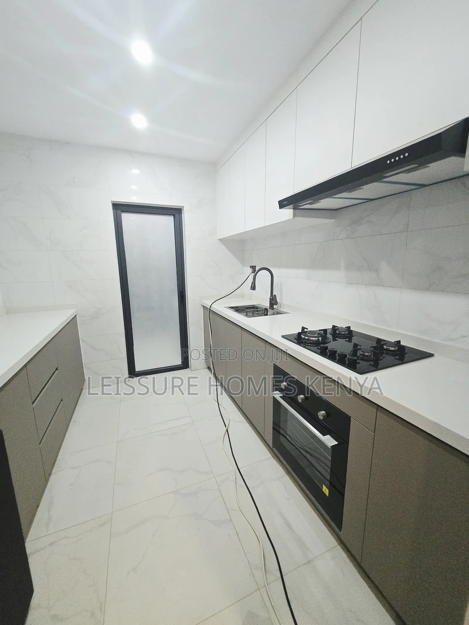 3bdrm Apartment in Spring Valley for sale in Spring Valley
