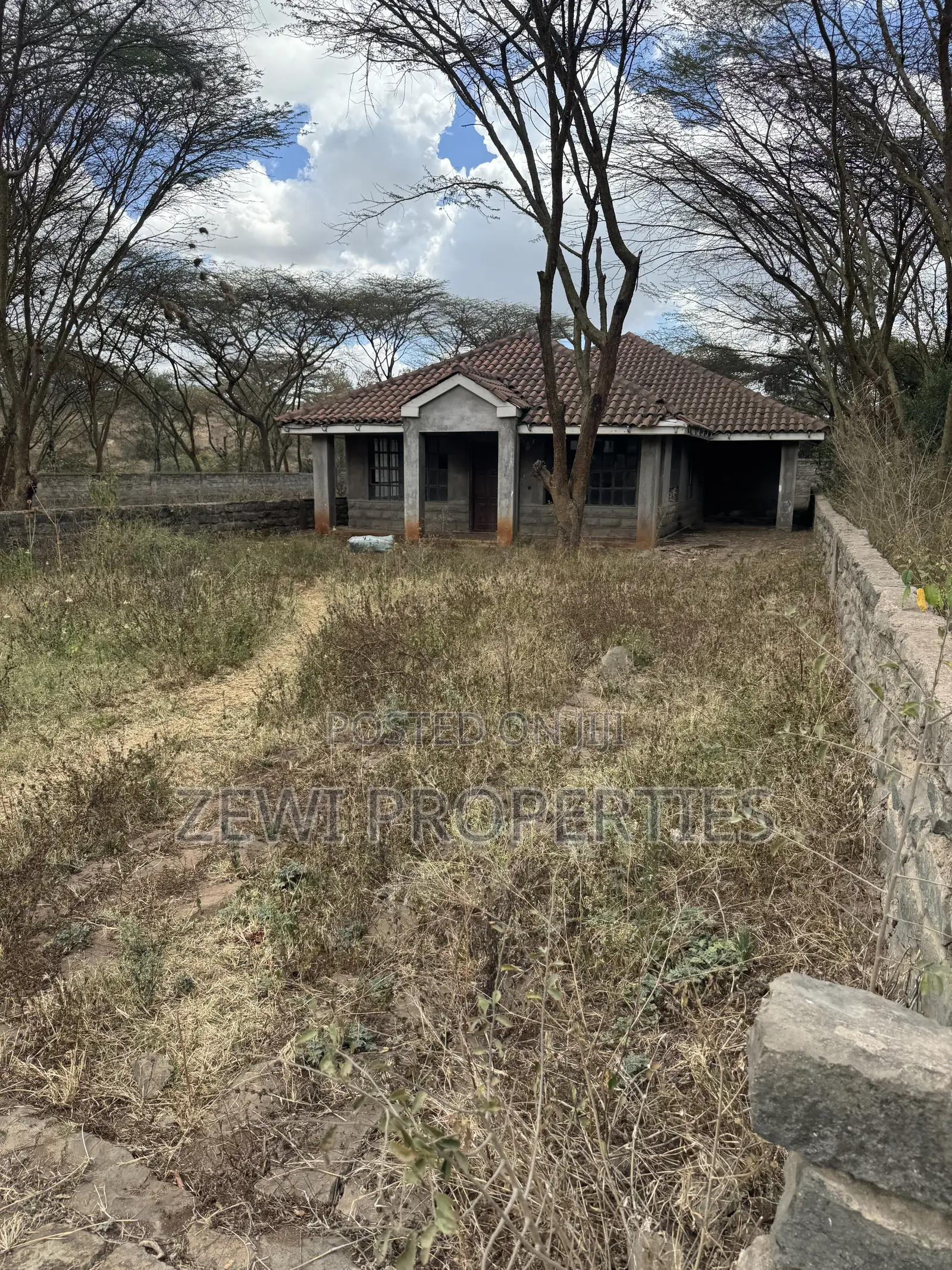 3 Acres Stalled Project in Maasai Lodge