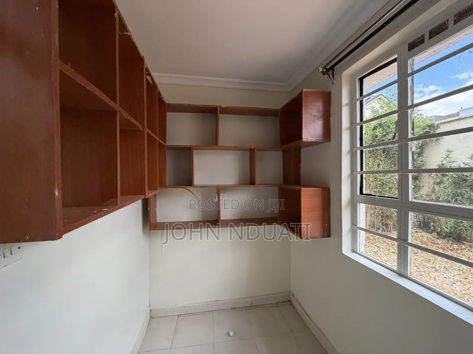 5bdrm Maisonette in Membley Estate for rent in Membley Estate