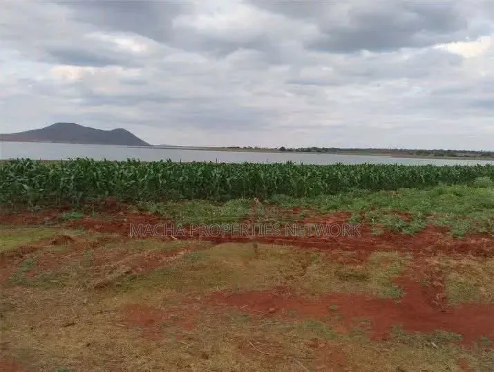 5 Acres Red Soil - Masinga Catching the Dam in Masinga Central