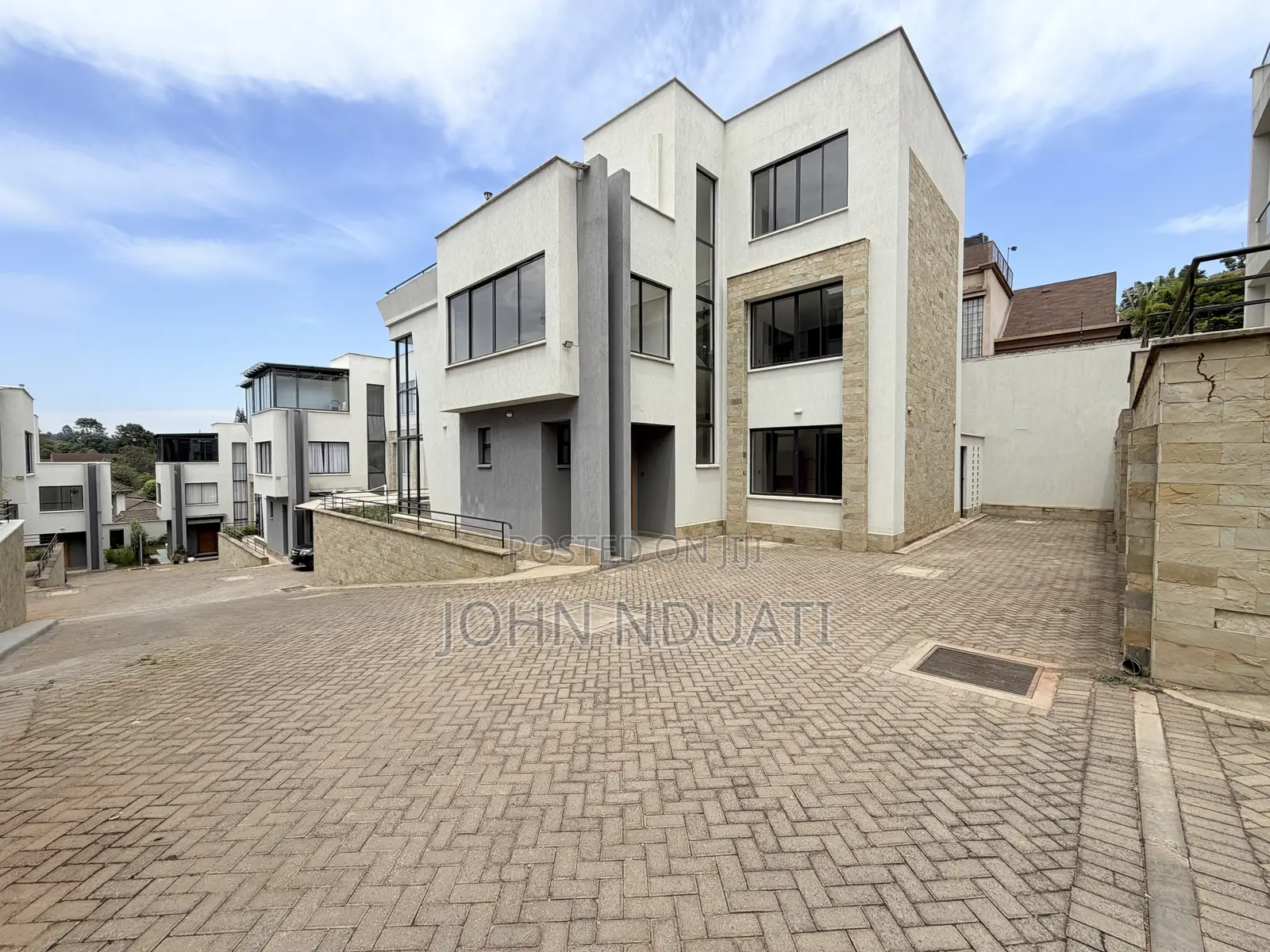 5bdrm Townhouse/Terrace in Lavington for sale in Lavington