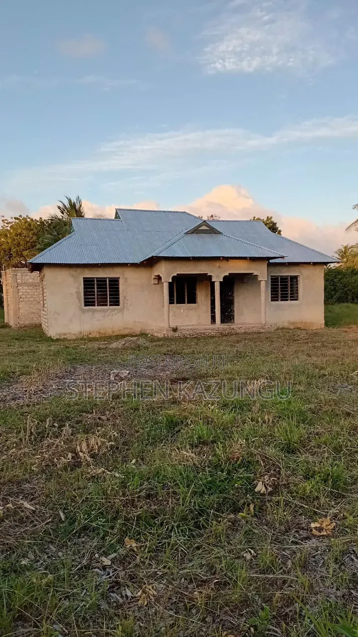 3bdrm House in Makongeni Town In, Diani for sale in Diani
