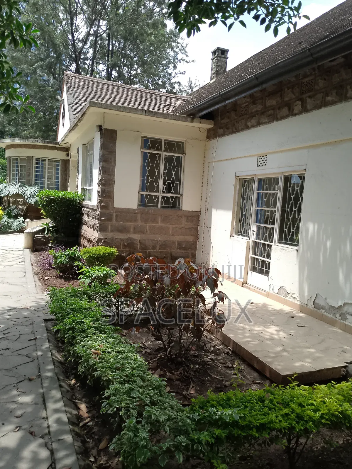 Kilimani Own Compound Office in Hurlingham