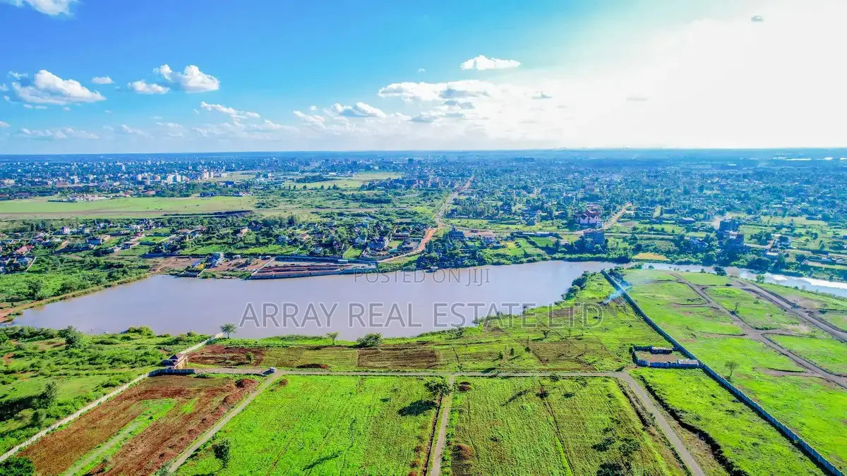 /4 Acre Plot for Sale in Gated Estate, Kiganjo Road, Ruiru in Kamakis