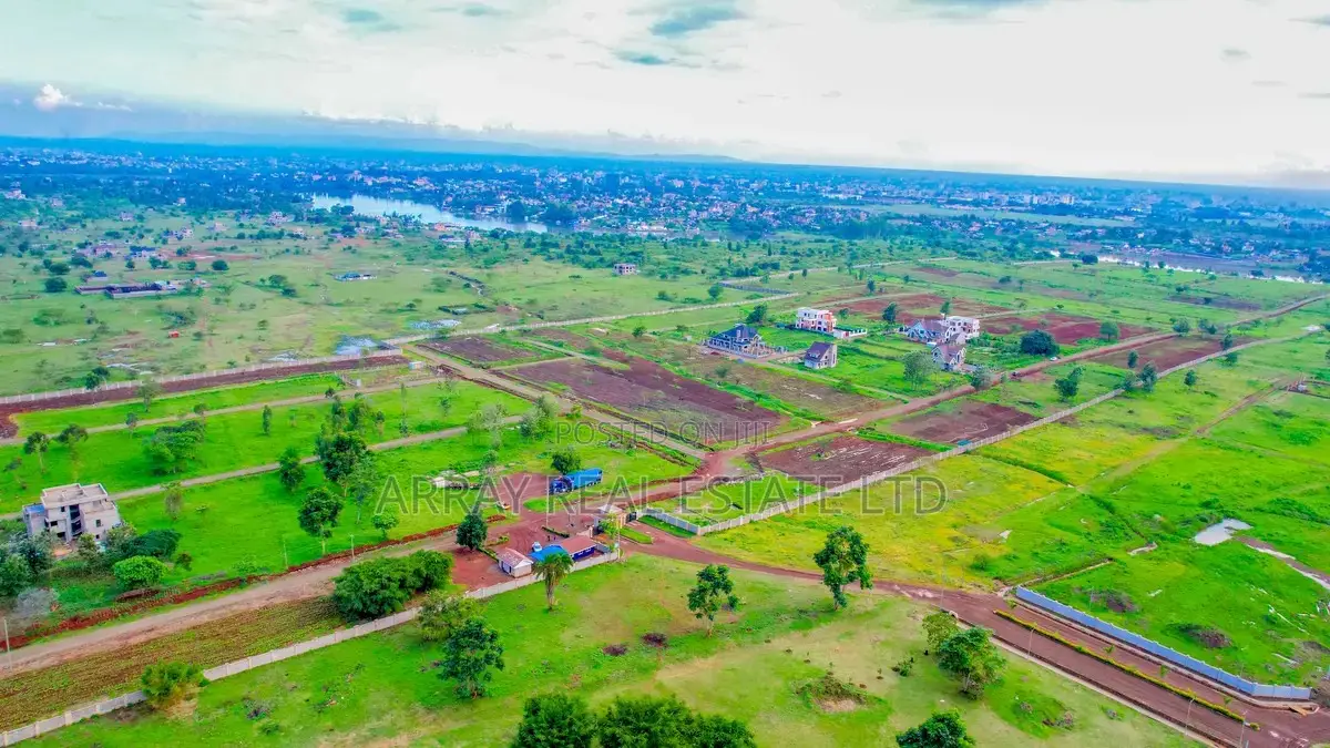 /4 Acre Plot for Sale in Gated Estate, Kiganjo Road, Ruiru in Kamakis