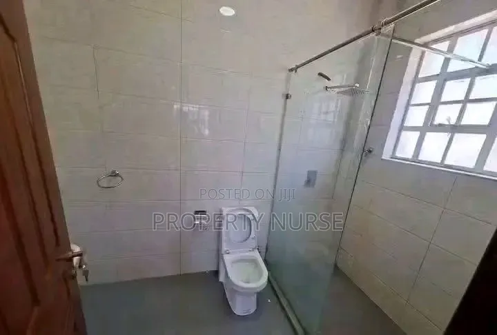 3bdrm Duplex in Gateway Mall Area for rent in Gateway Mall Area