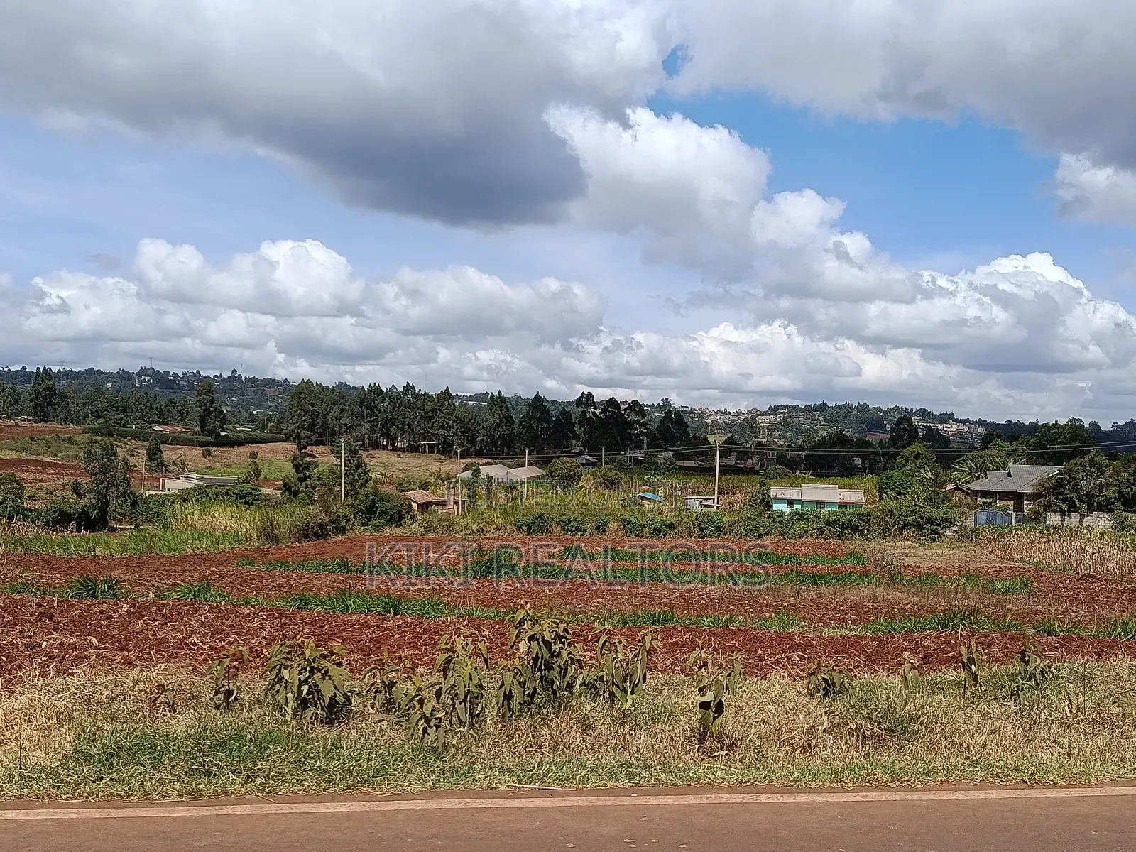 Kikuyu Prime Plots in Kerwa in Zambezi/Sigona