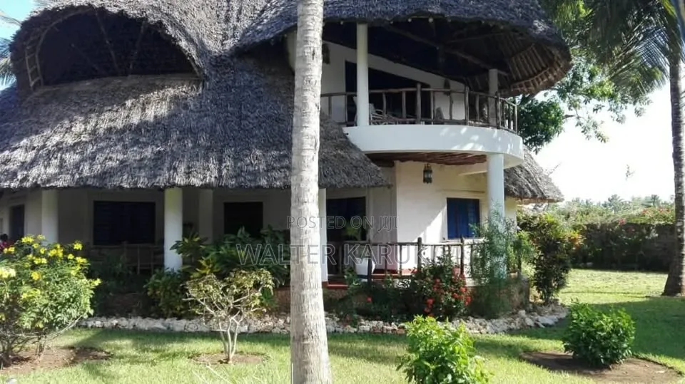 2bdrm House in Galu Street, Diani for sale in Diani