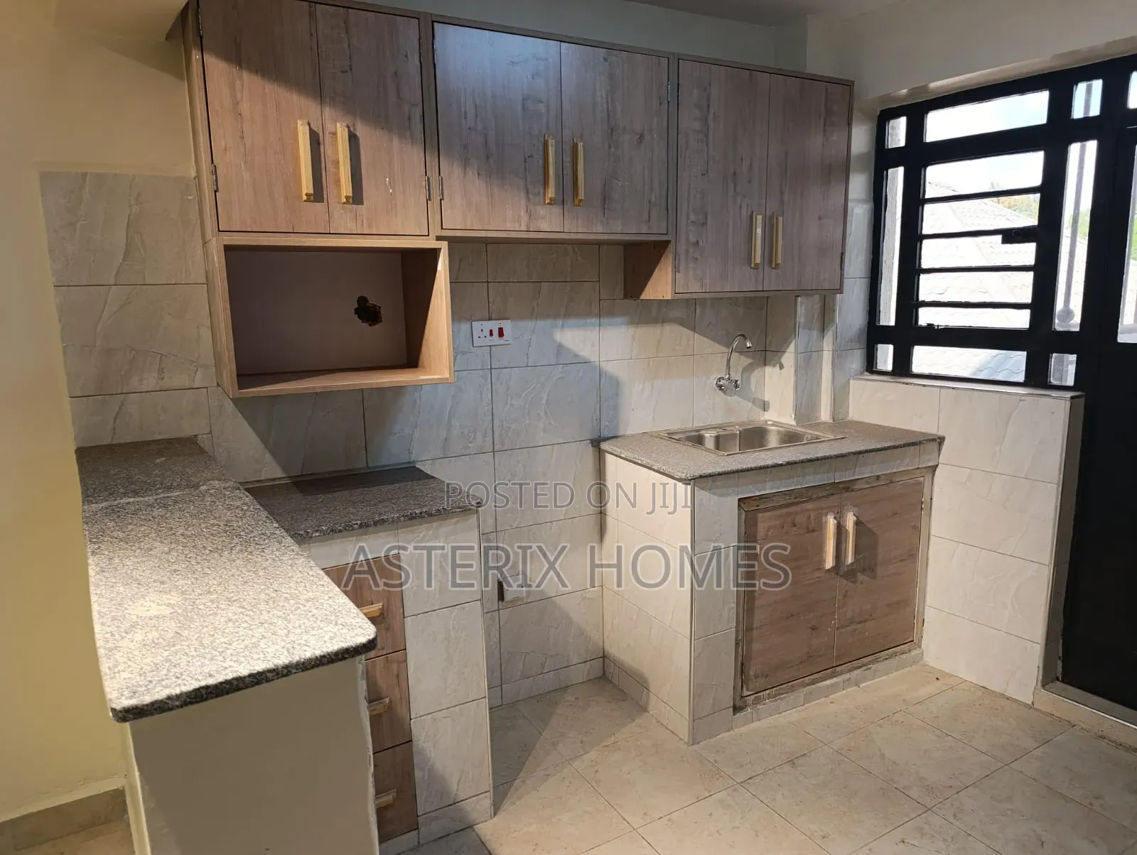 2bdrm Apartment in Zambezi/Sigona for rent in Zambezi/Sigona