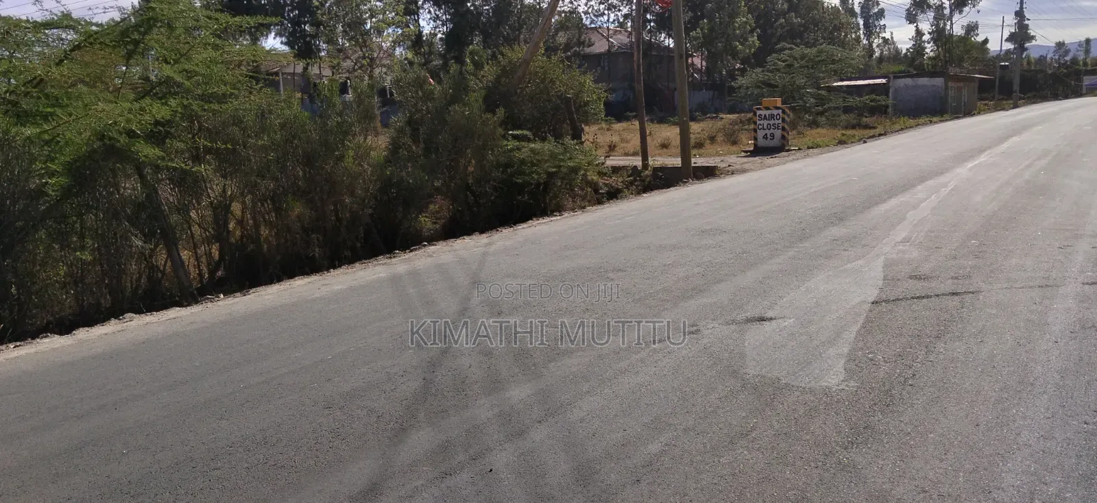 A Very Prime Commercial 1/2 Ideal for a Petrol Station in Kandisi