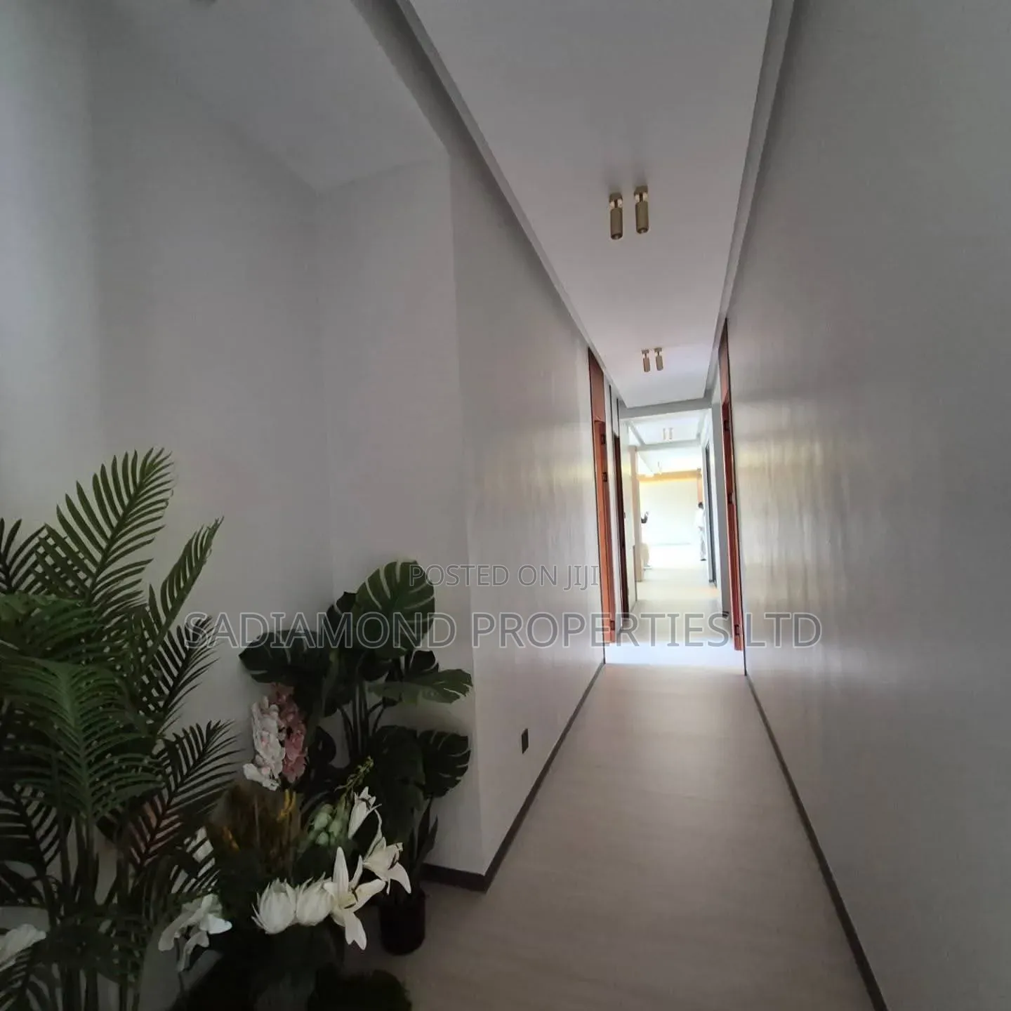4bdrm Apartment in Spring Valley for sale in Spring Valley