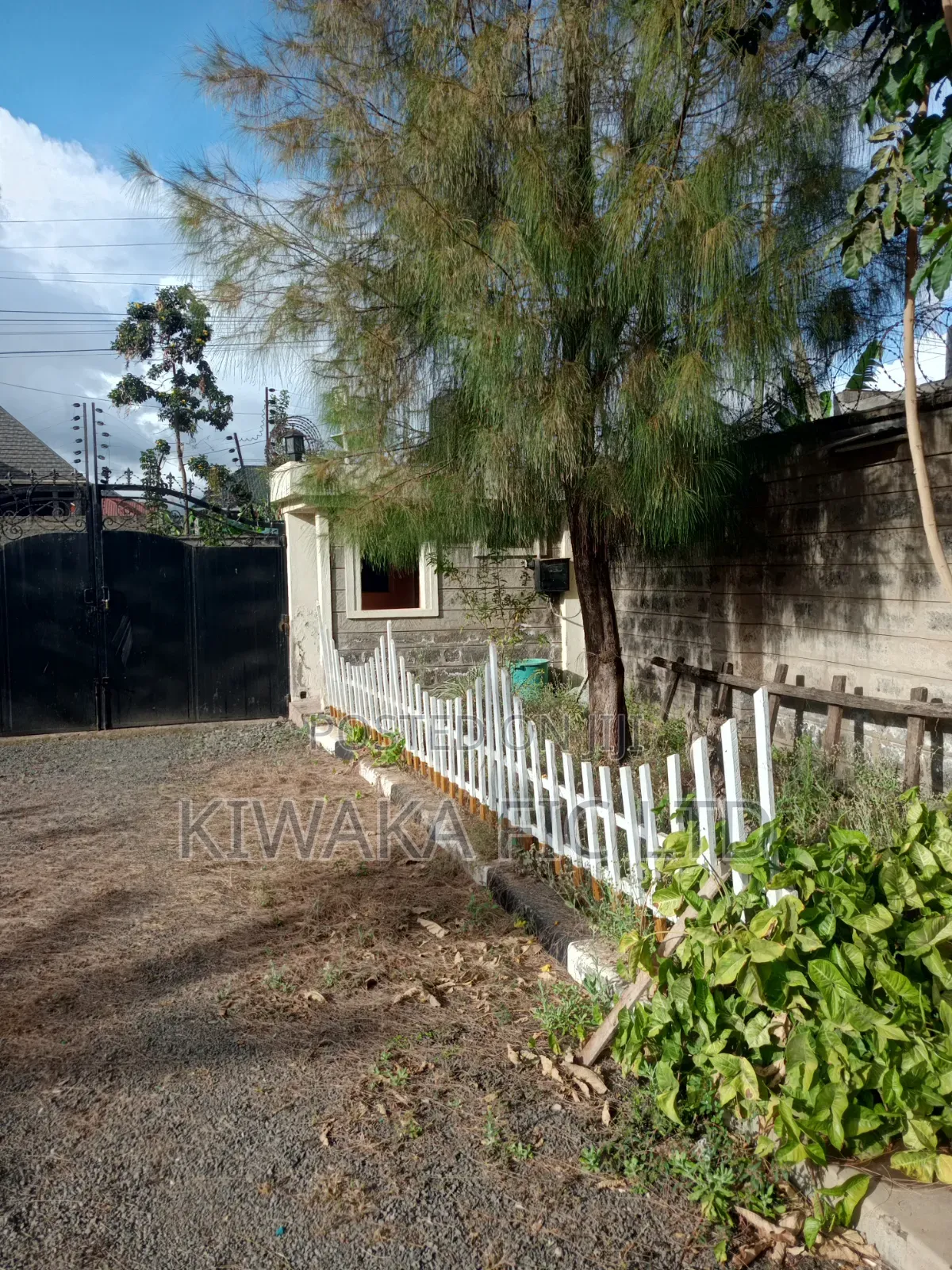 5bdrm House in Corner, Kamakis for rent in Kamakis